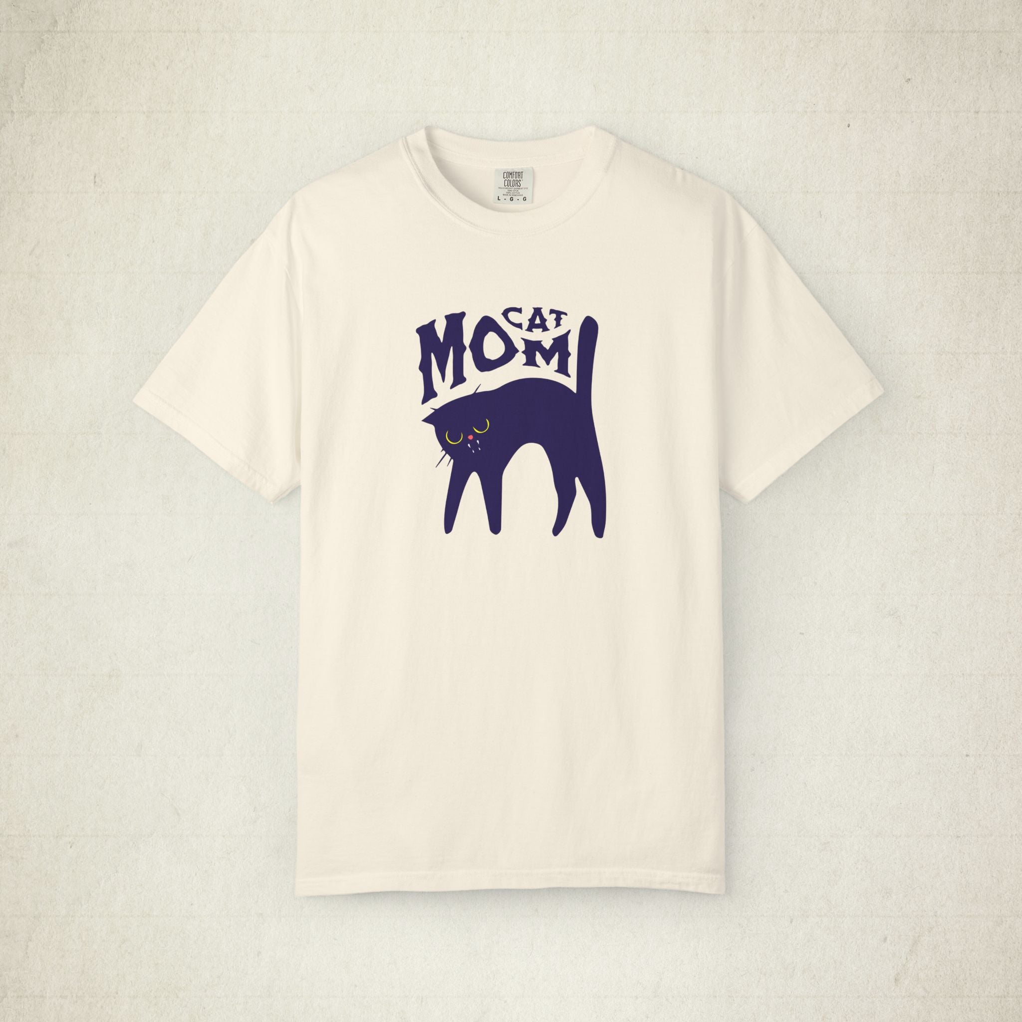 Cat Mom Garment-Dyed Women T-shirt