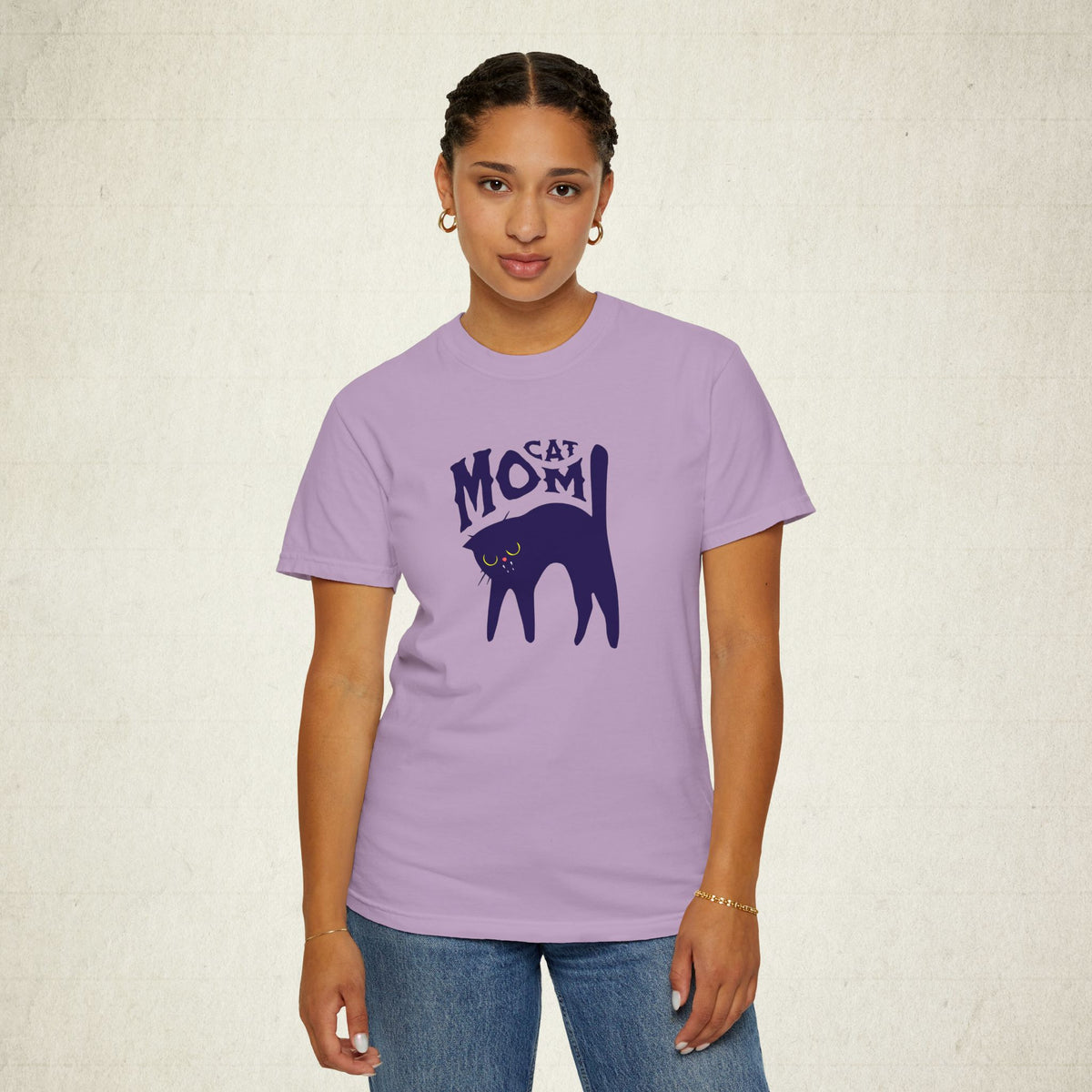 Cat Mom Garment-Dyed Women T-shirt