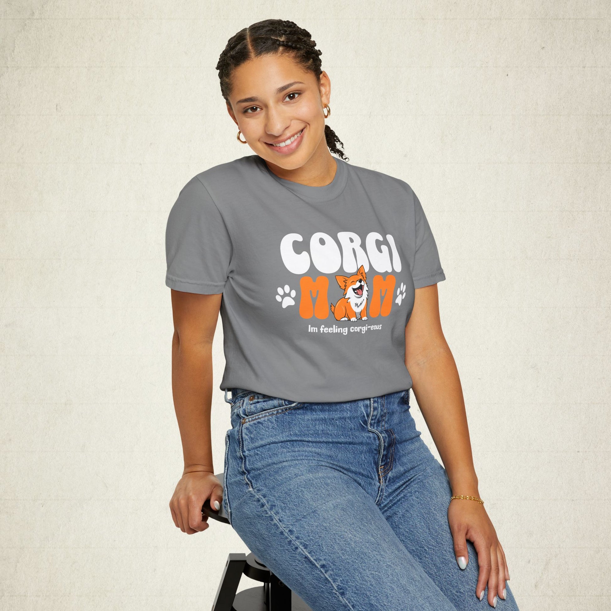 Corgi Mom Women T-Shirt