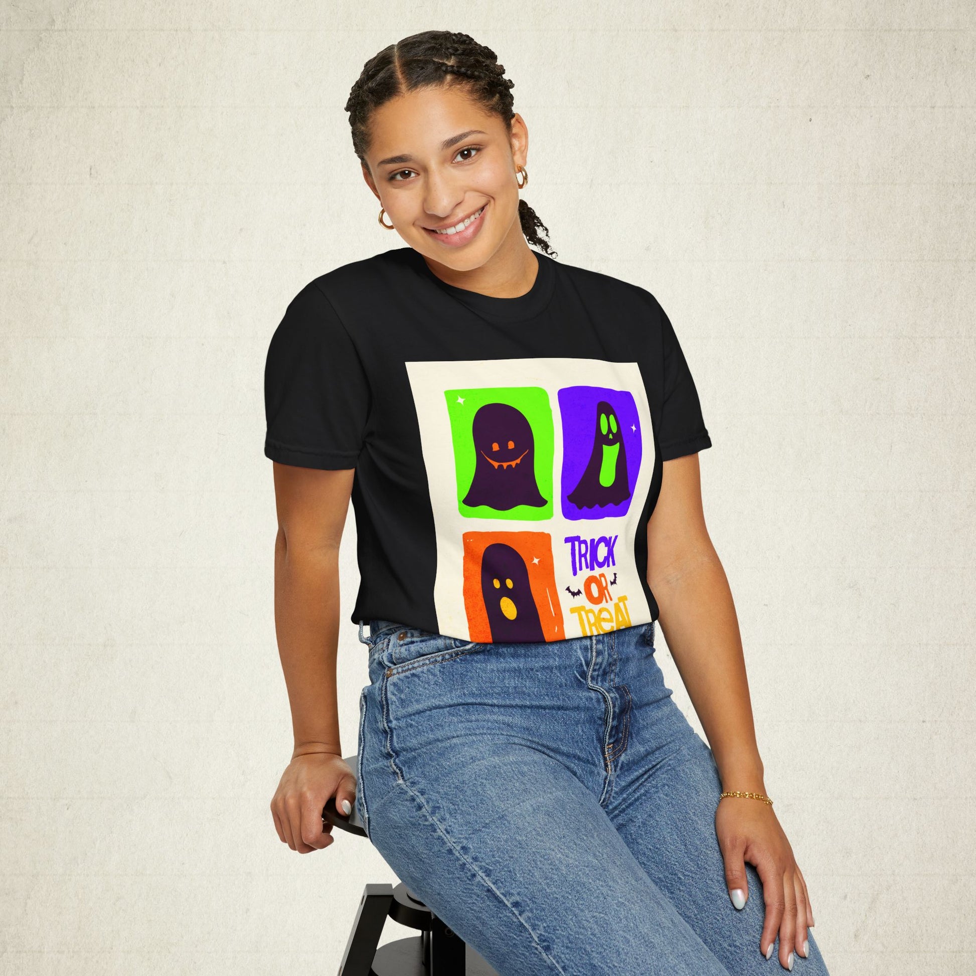 Trick or Treat Halloween Ghost Unisex T-Shirt