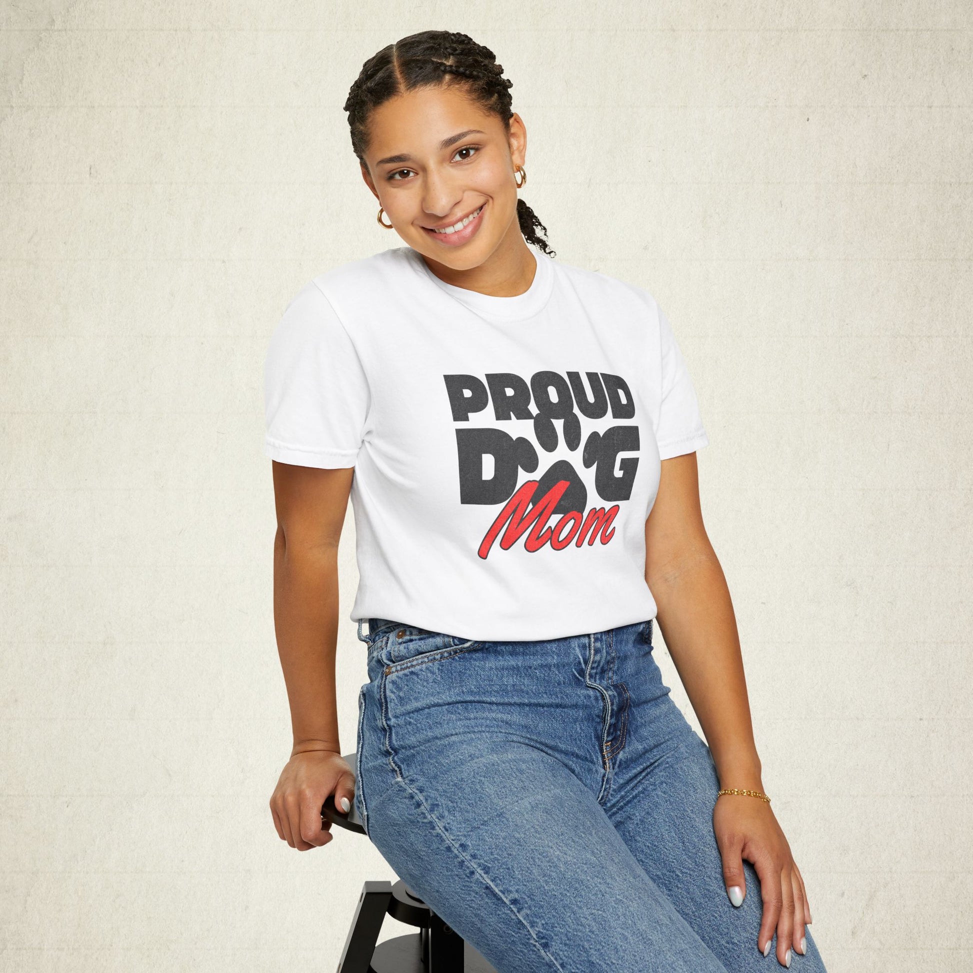 Proud Dog Mom Women T-Shirt