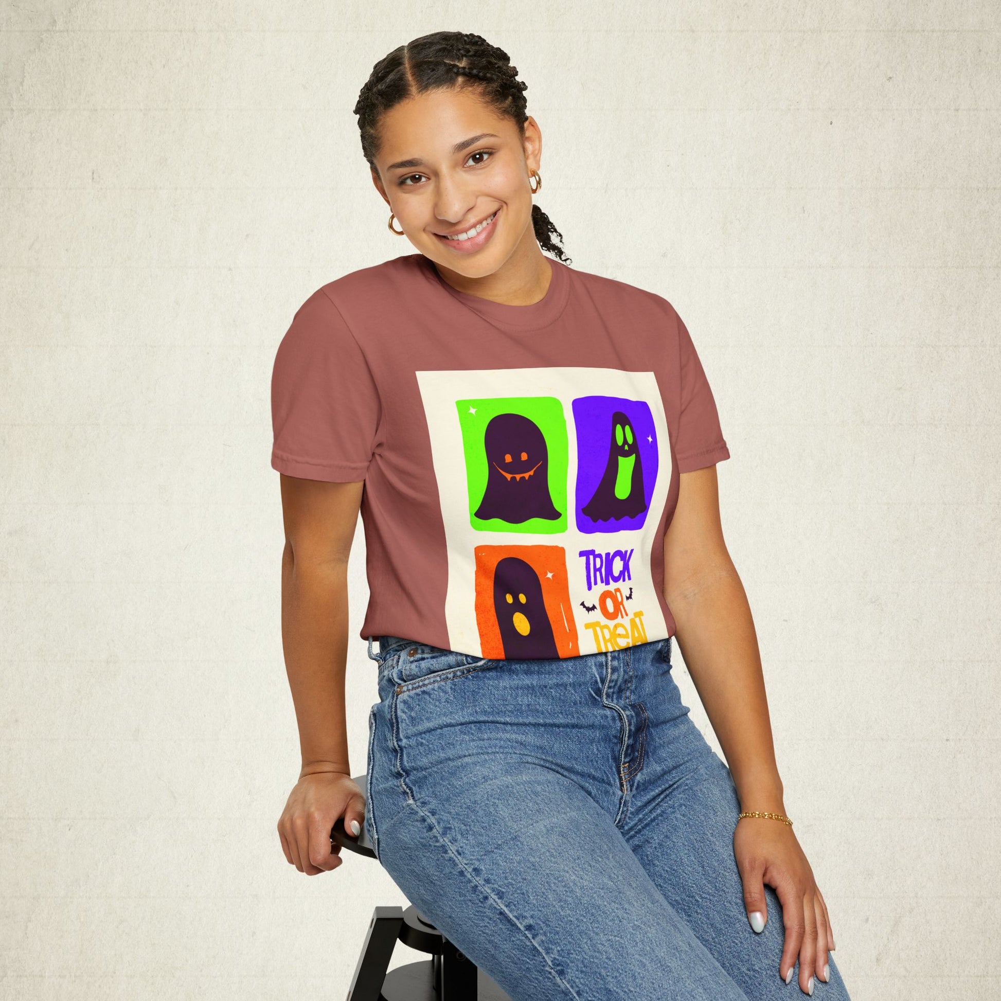 Trick or Treat Halloween Ghost Unisex T-Shirt