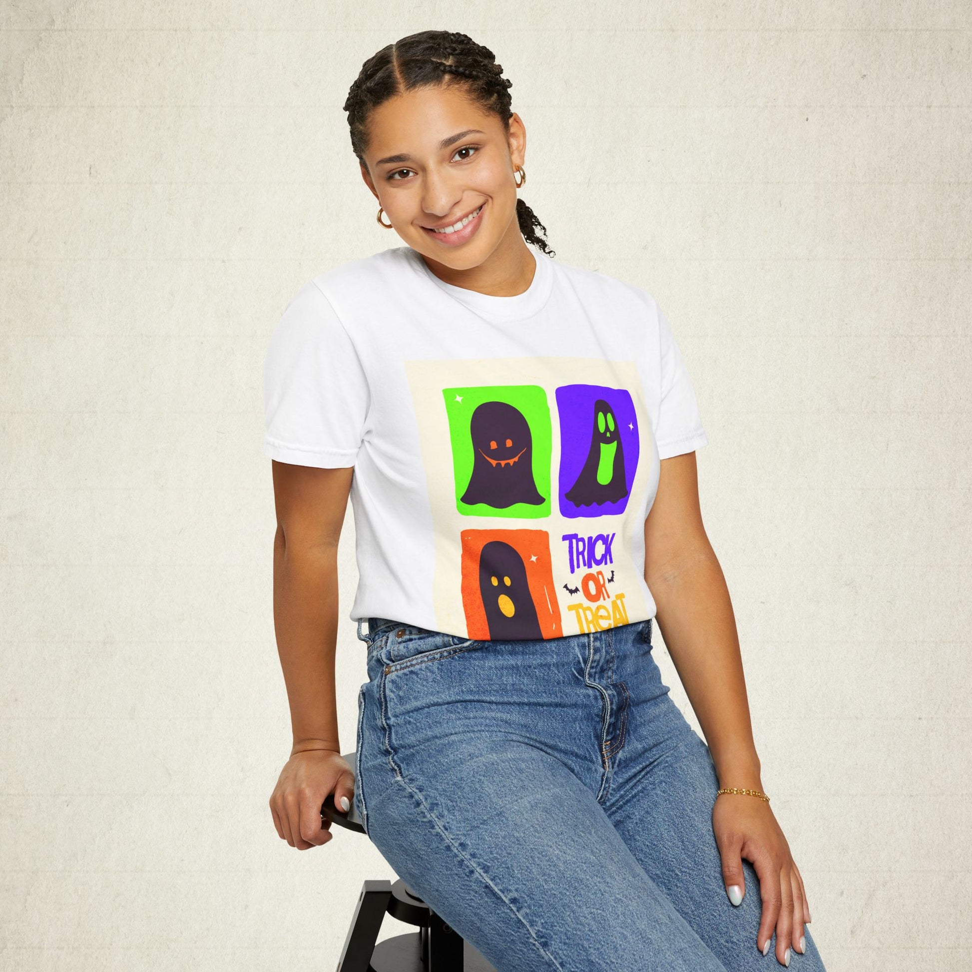 Trick or Treat Halloween Ghost Unisex T-Shirt