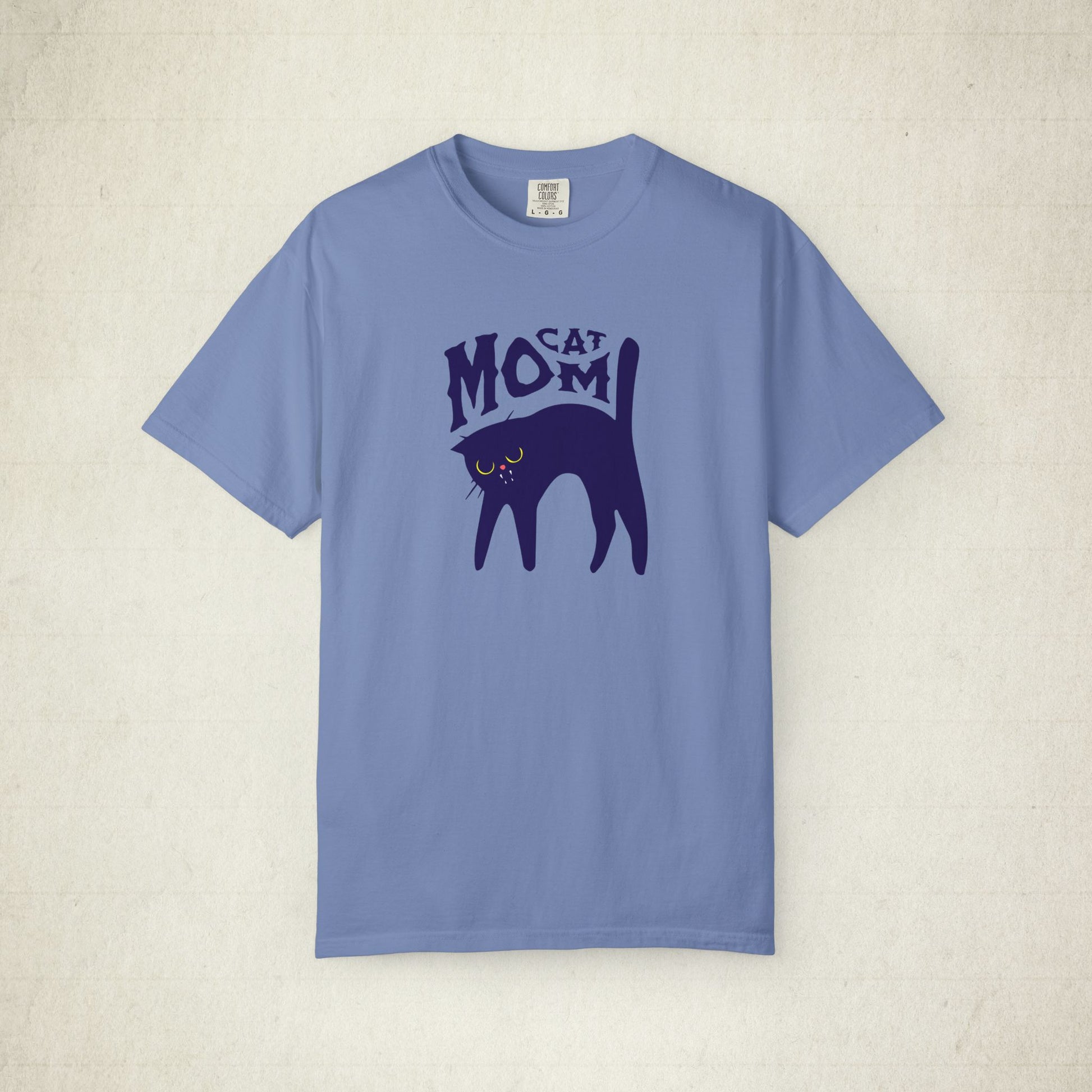 Cat Mom Garment-Dyed Women T-shirt